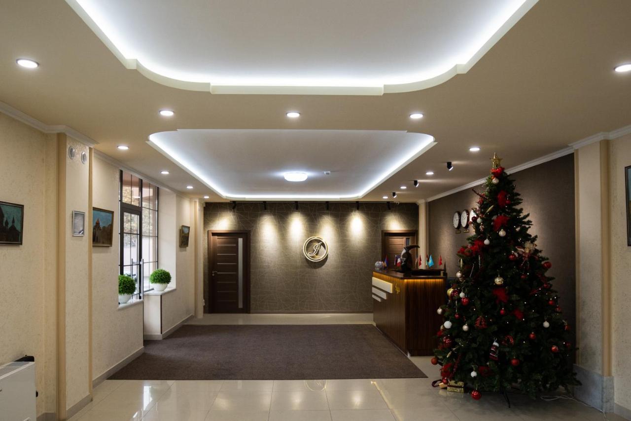 Inga Hotel 예레반 외부 사진