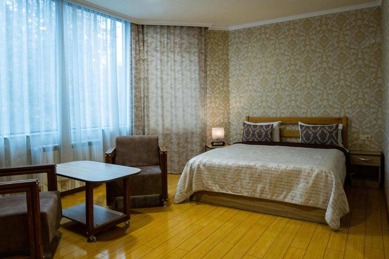 Inga Hotel 예레반 외부 사진