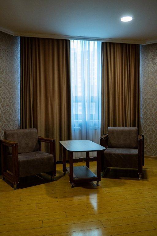 Inga Hotel 예레반 외부 사진